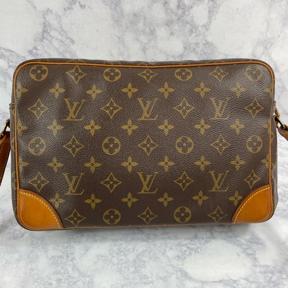Louis Vuitton Monogram Trocadero 30 crossbody - Picture 11 of 17